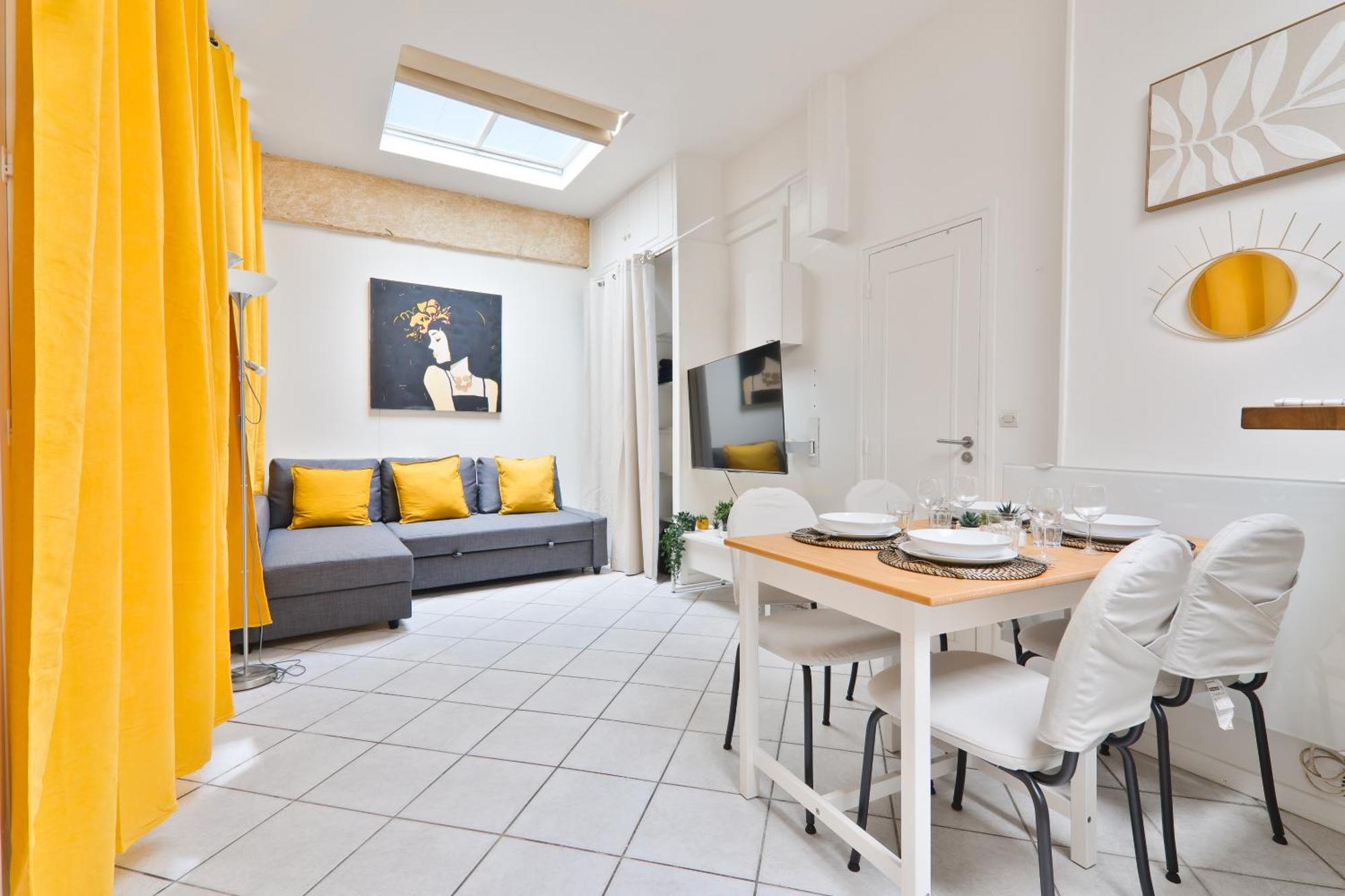 Studio Appartement Quartier Musee Du Louvre 3 Free Netflix Paris Luaran gambar