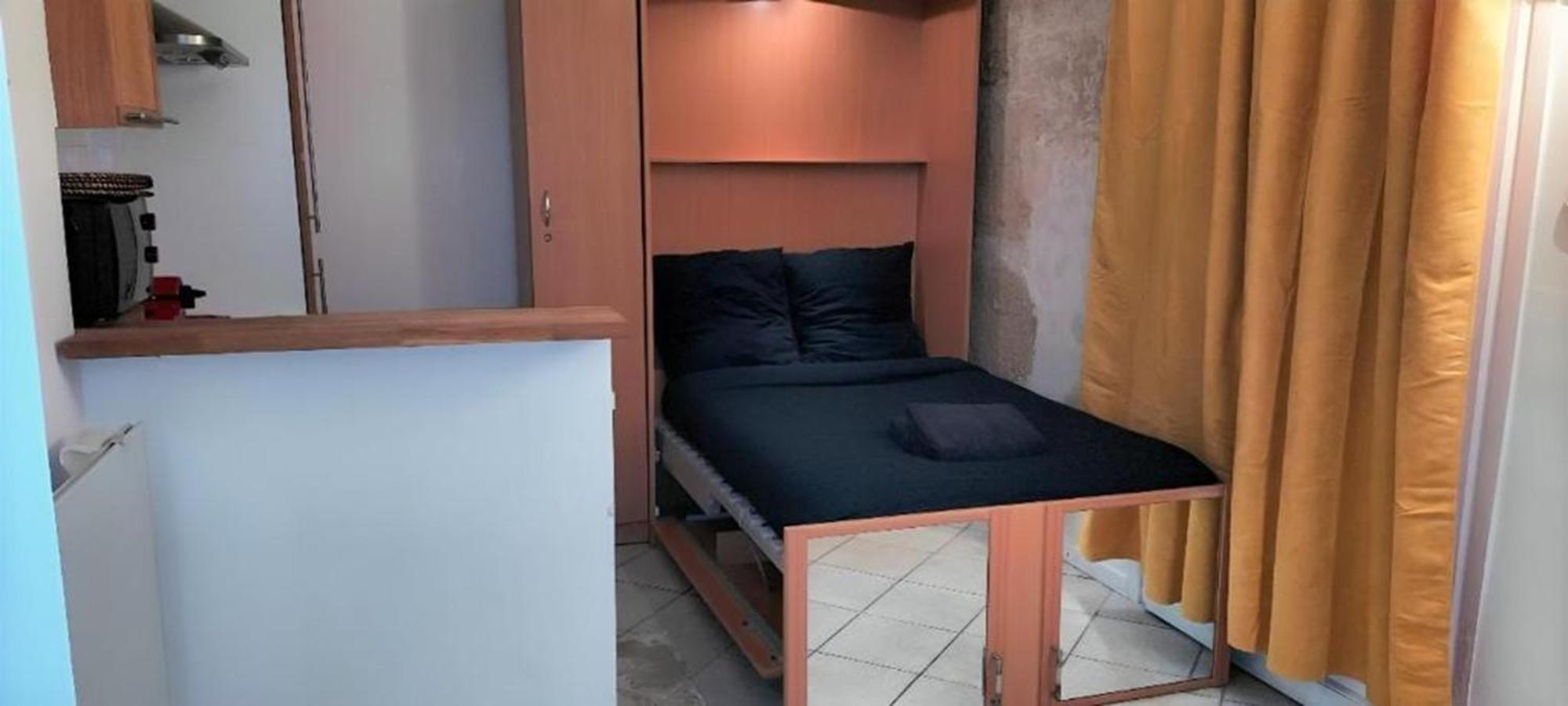 Studio Appartement Quartier Musee Du Louvre 3 Free Netflix Paris Luaran gambar